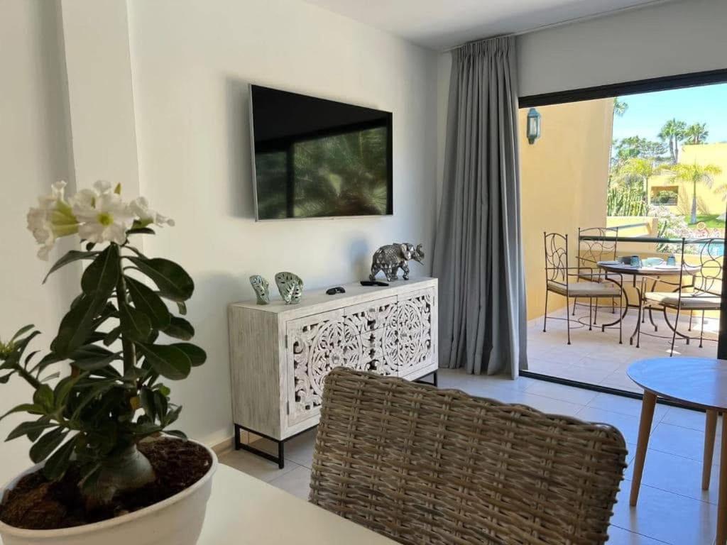 Atlantic Garden Andrew Apartments Pool Air Conditioning Corralejo Exterior photo